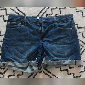 NWOT Gap denim shorts